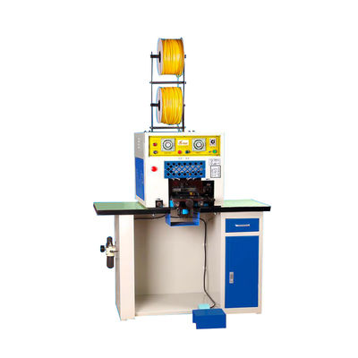 Bon prix 1300*1060*1600MM Dimensions de l'emballage Automatique Thermoplastique Pouf de l'orteil Application Machine Le meilleur choix pour votre entreprise en ligne