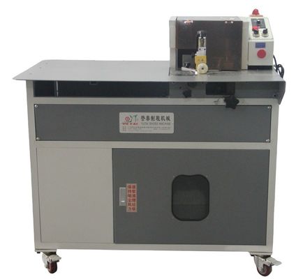 Giá tốt. Chuyên nghiệp YUTAI EVA Insoles Sponge Pad Skiving Machine cho giày kích thước gói 1150 * 700 * 1200MM trực tuyến
